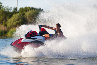 jet ski lake hire